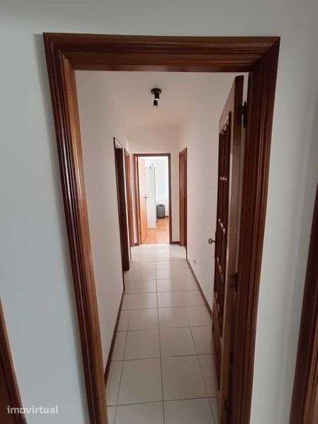 Arrenda-se Apartamento T3 em Real, Braga - Grande imagem: 2/12
