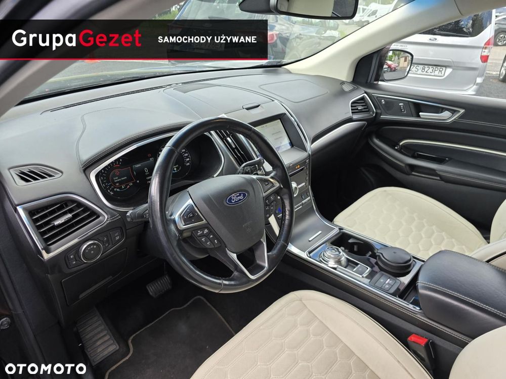 Ford Edge - 12