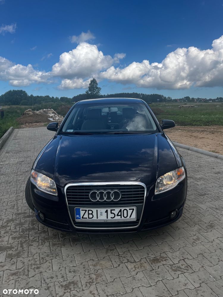 Audi A4 Limousine - 2