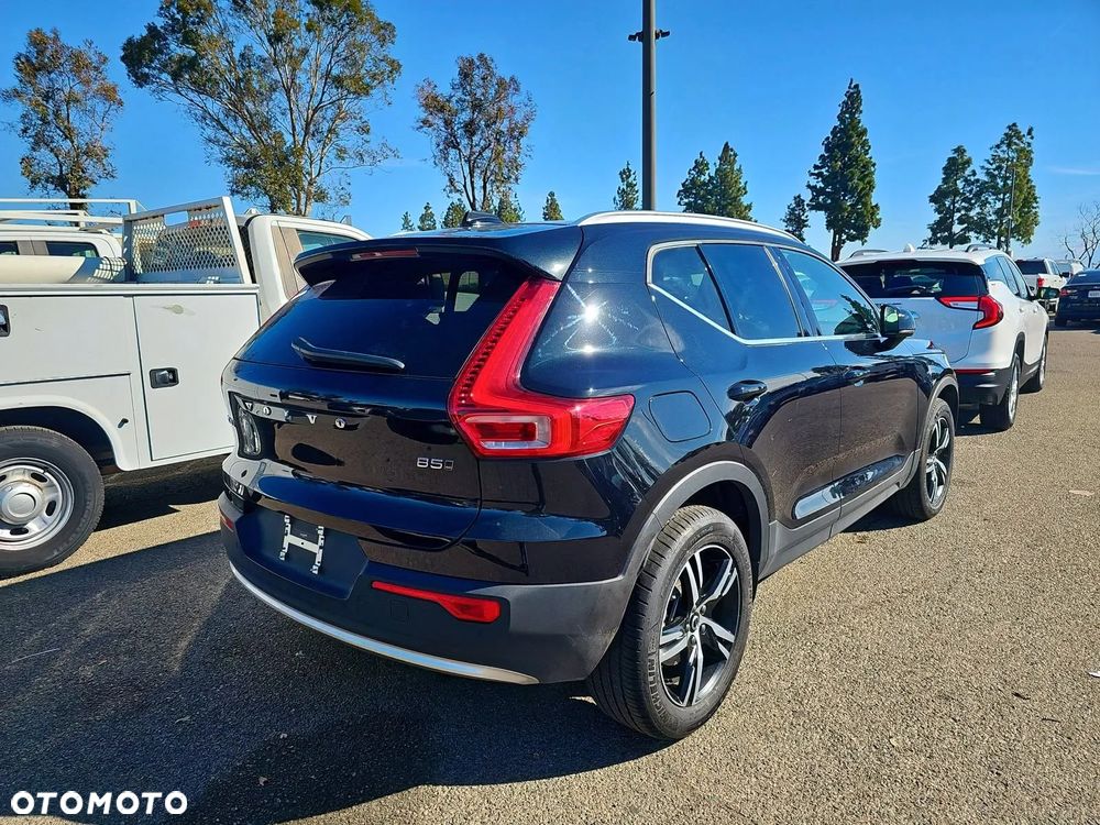 Volvo XC 40 B5 B AWD Geartronic Inscription - 6