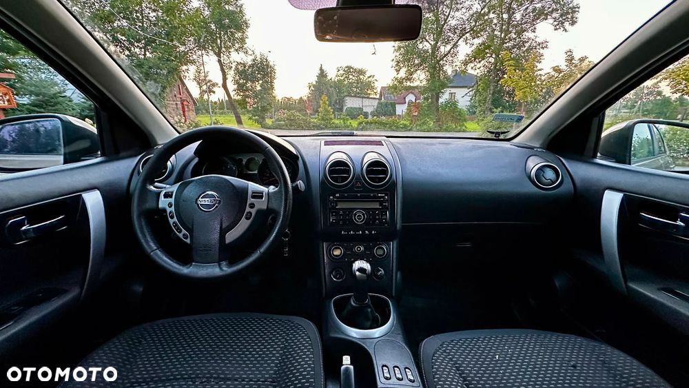 Nissan Qashqai - 14