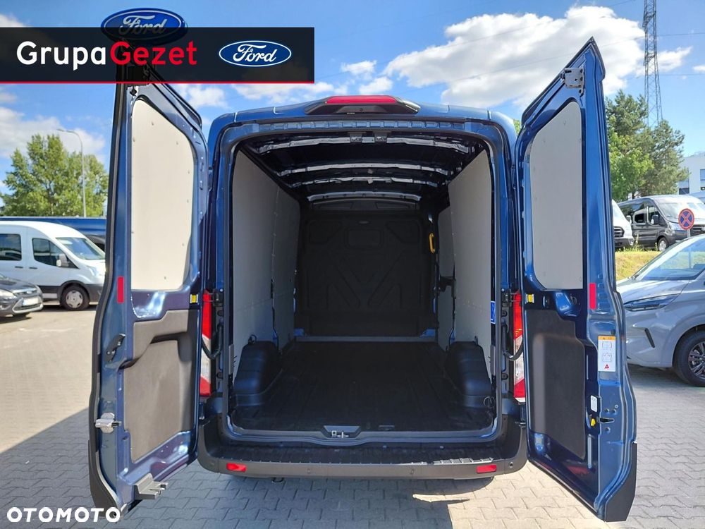 Ford Transit - 8