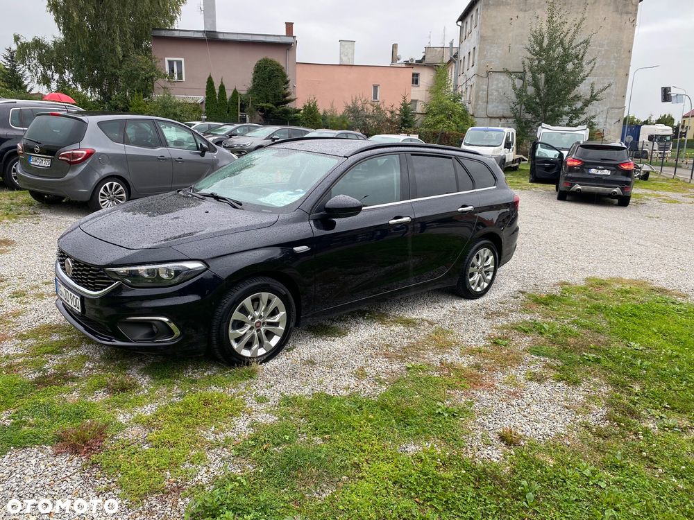 Fiat Tipo 1.4 T-Jet 16v Lounge - 3
