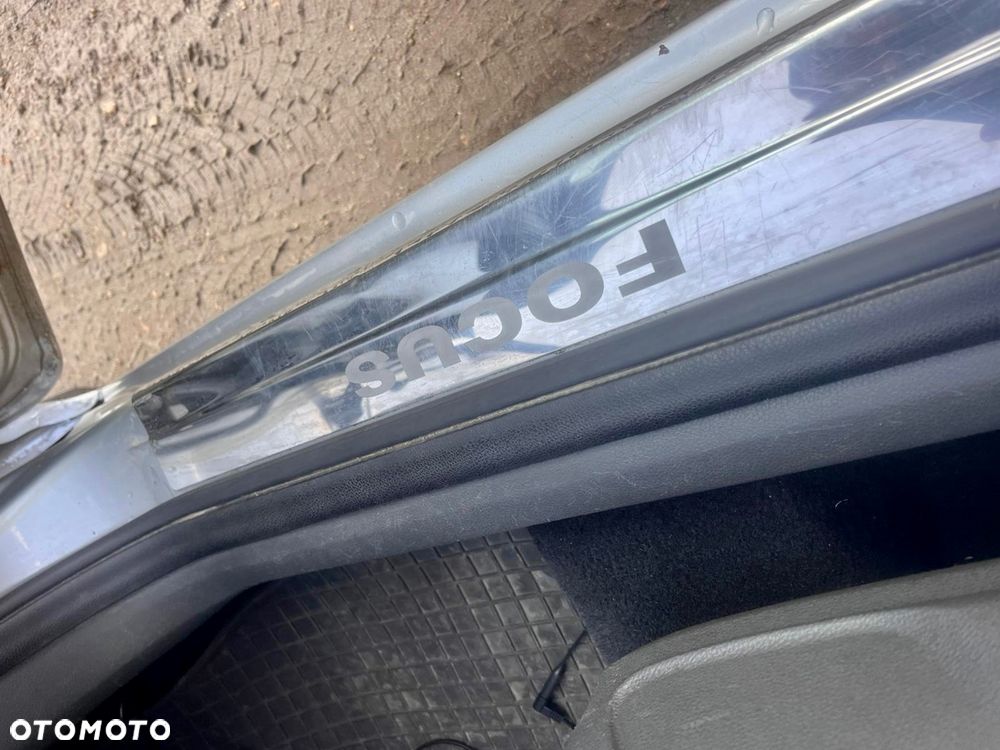 Ford Focus - 14