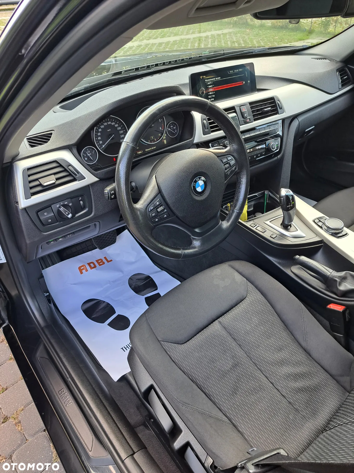 BMW Seria 3 320d - 11