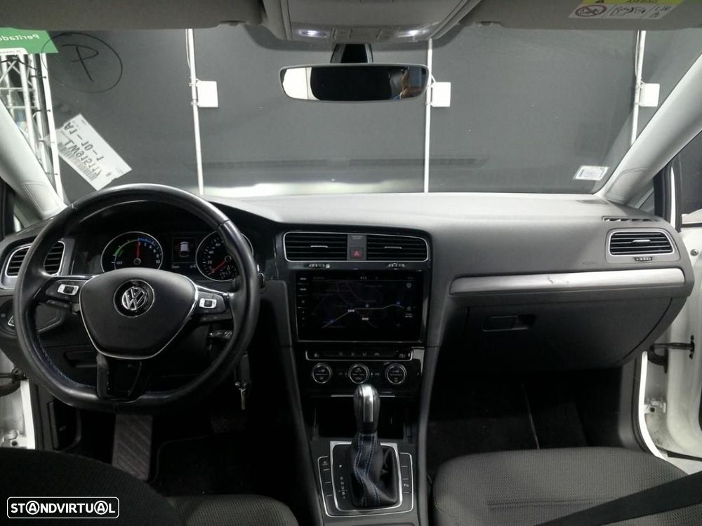 VW e-Golf AC/DC - 6