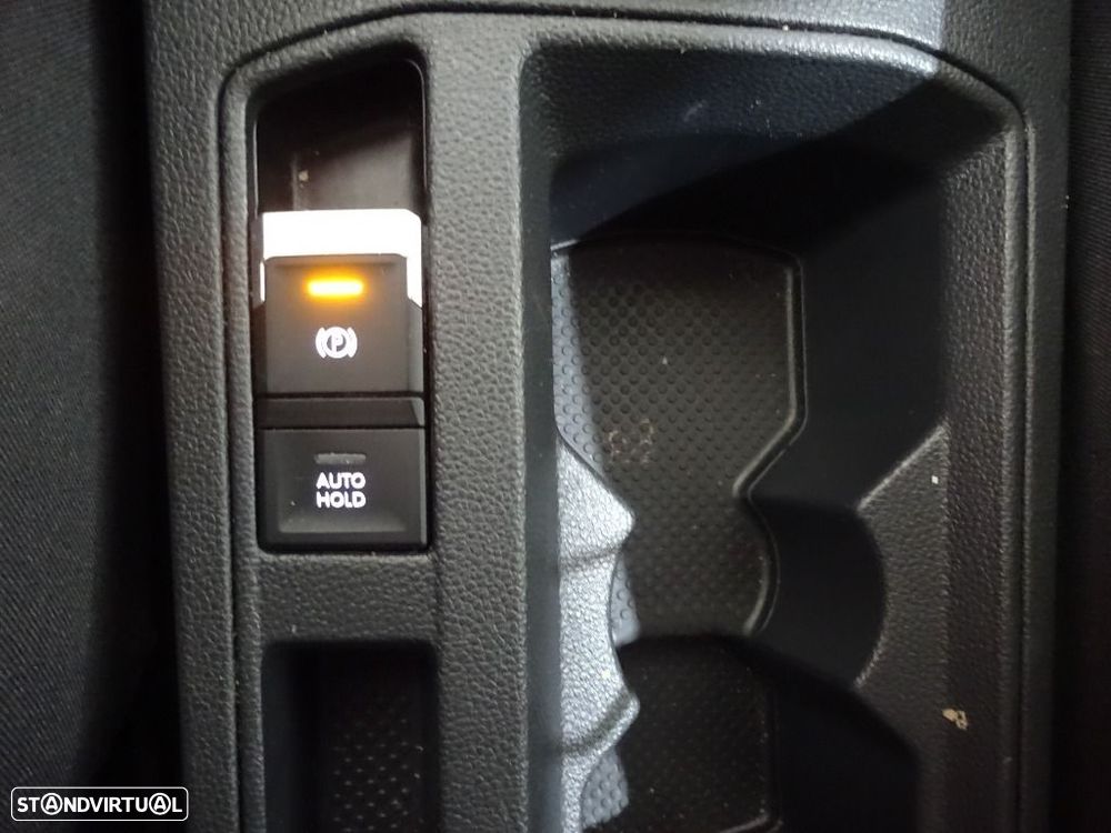 VW T-Roc 1.5 TSI Life DSG - 32