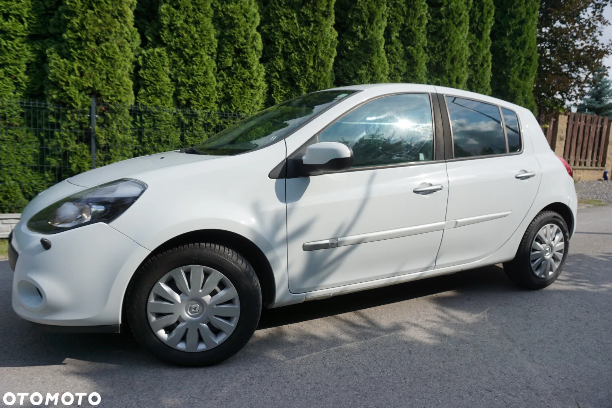 Renault Clio 1.2 16V 75 Expression - 8