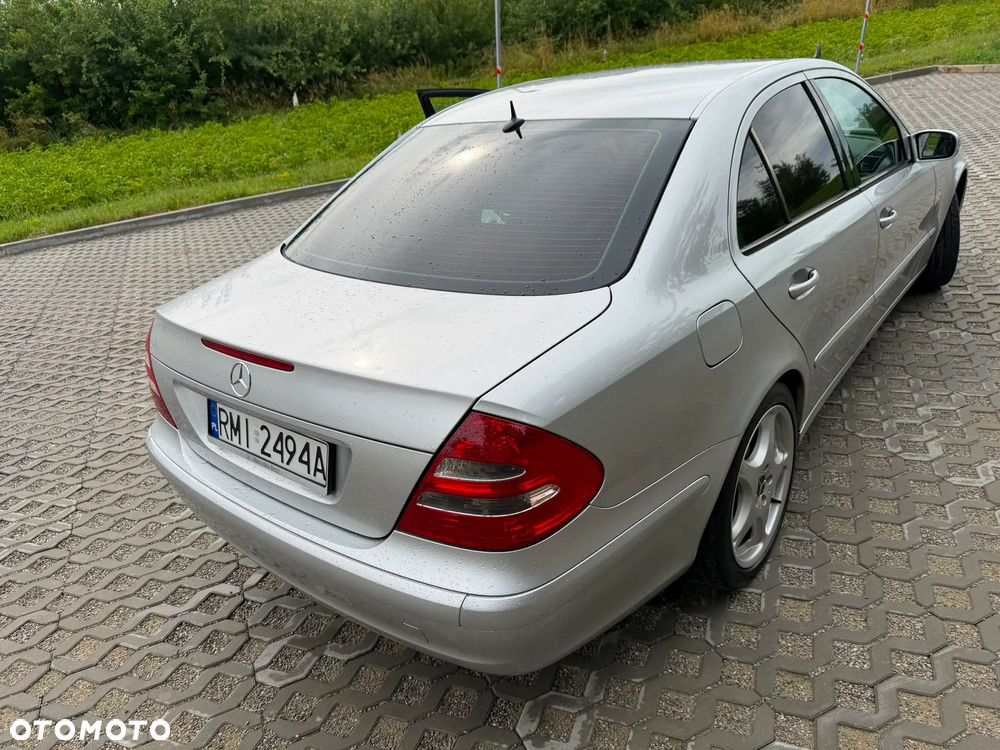 Mercedes-Benz Klasa E 270 CDI Avantgarde - 7