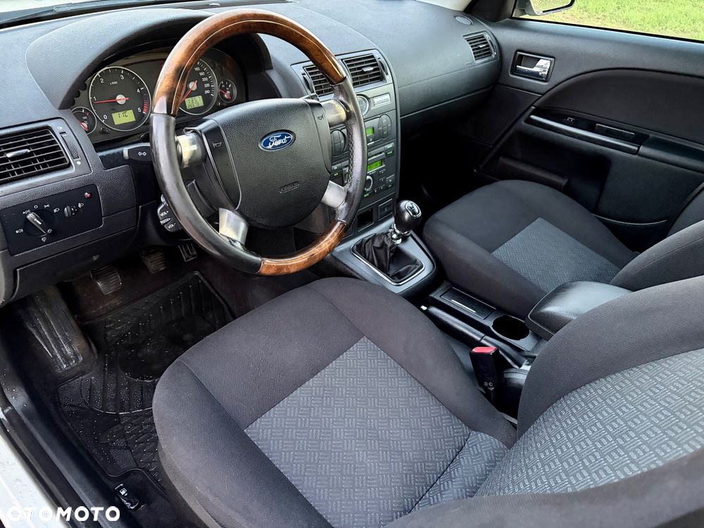 Ford Mondeo 2.0 TDCI Platinium X - 15