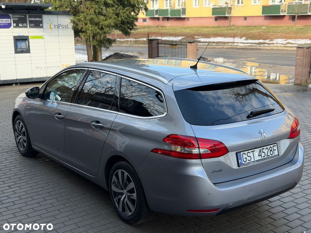 Peugeot 308 1.2 PureTech Allure S&S - 9