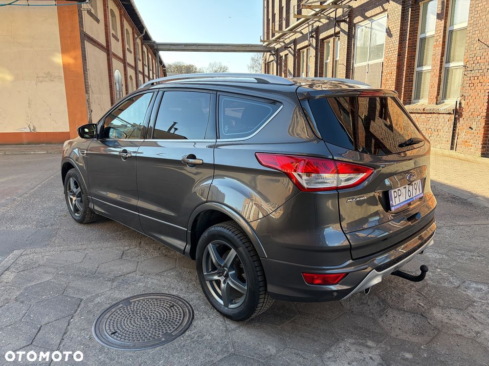 Ford Kuga 2.0 TDCi 4x4 ST-Line - 4