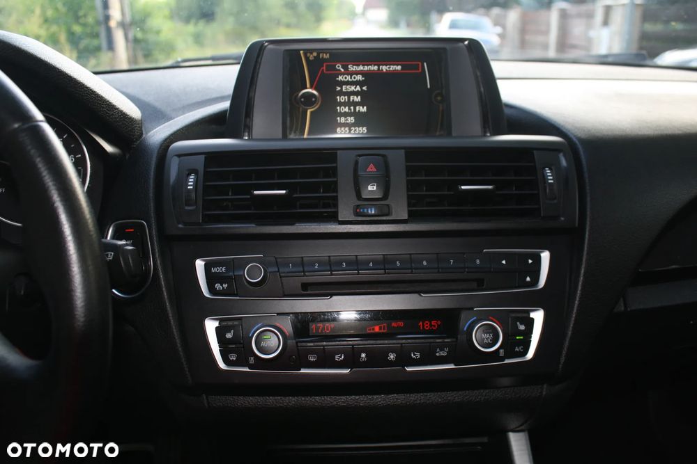 BMW Seria 1 114i Sport Line - 15