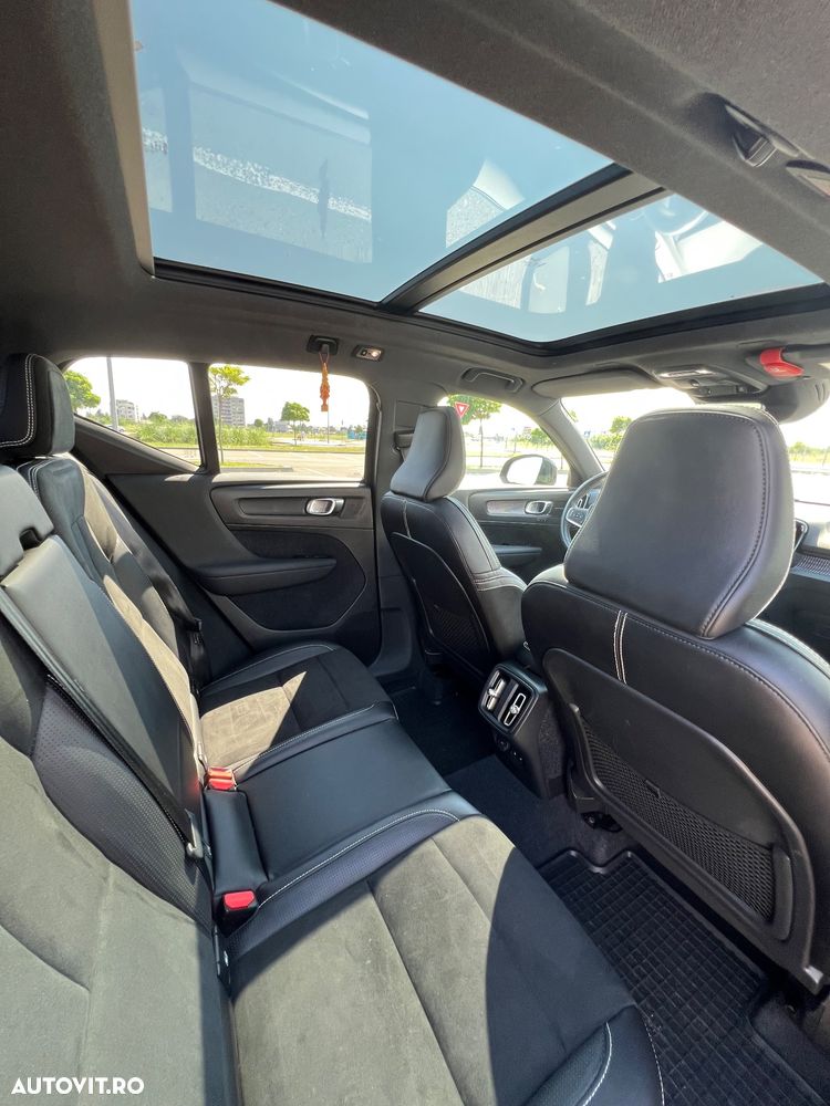 VOLVO XC40 2019 — imagine 10