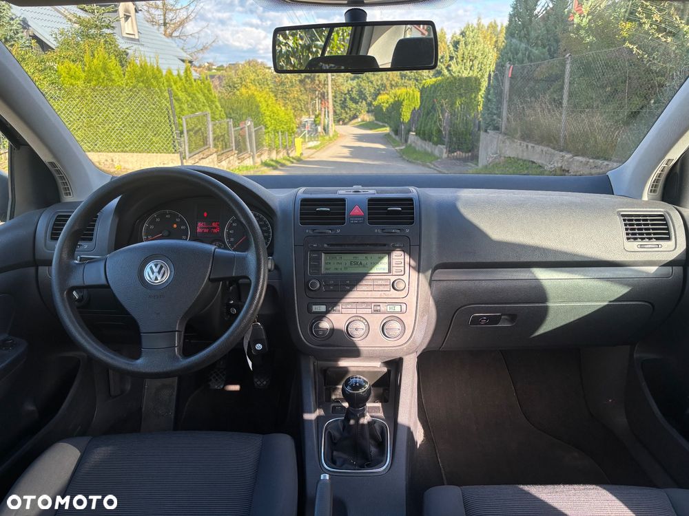 Volkswagen Golf - 9