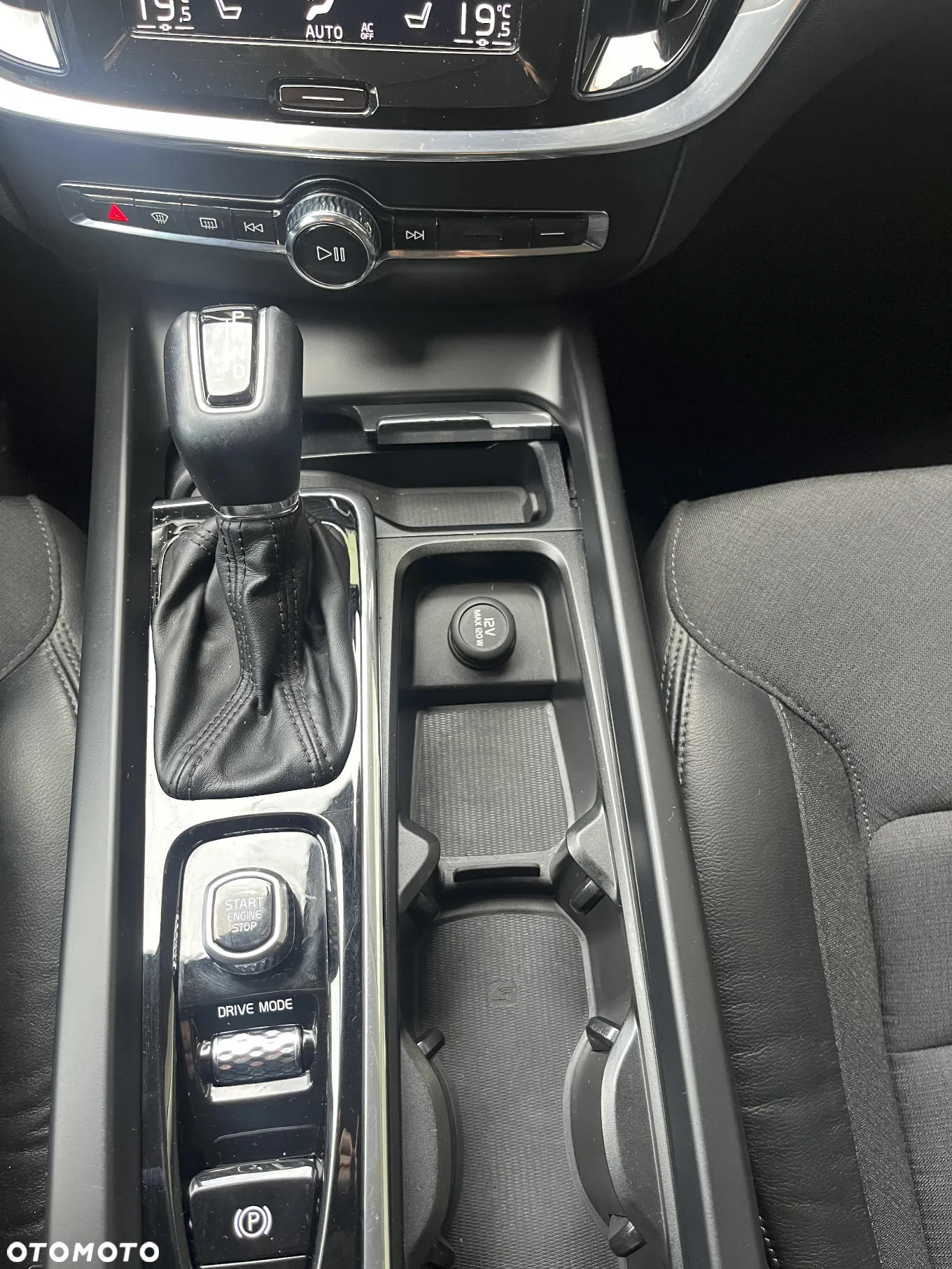 Volvo V60 D4 AWD - 10