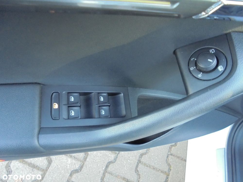 Skoda Octavia 2.0 TDI DSG Ambition - 11
