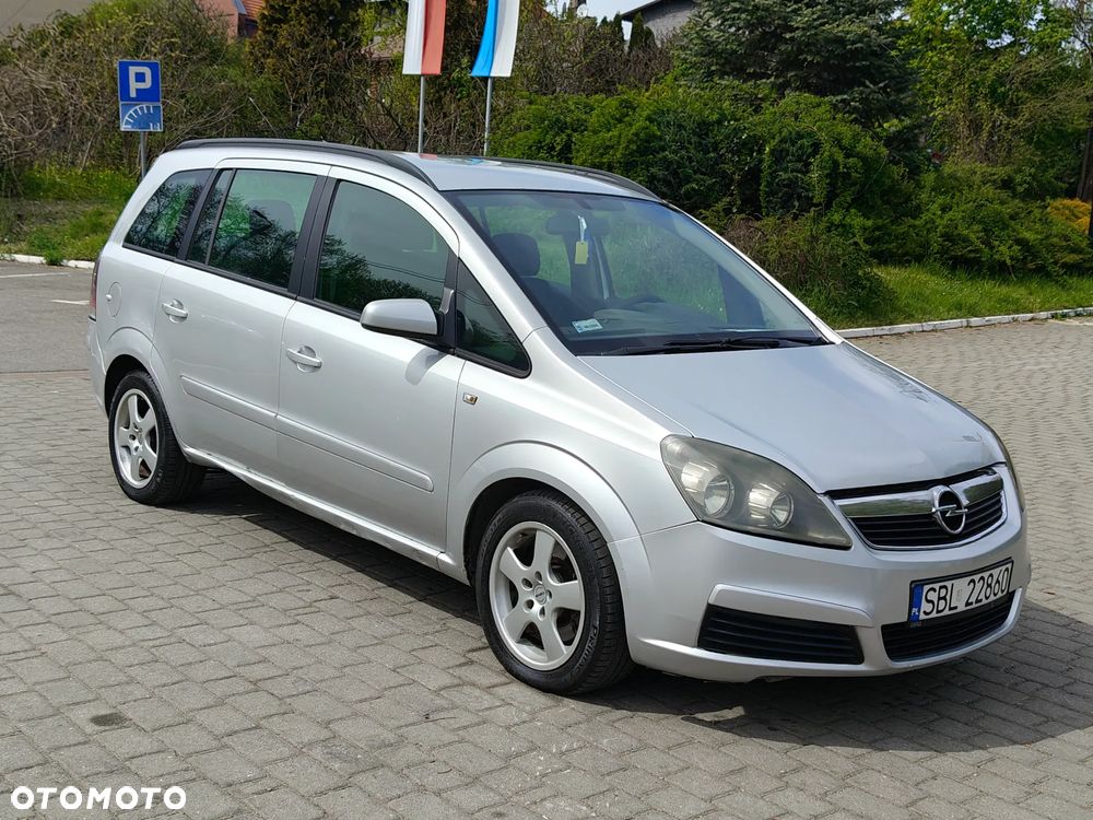 Opel Zafira 1.9 CDTI Catch me - 11
