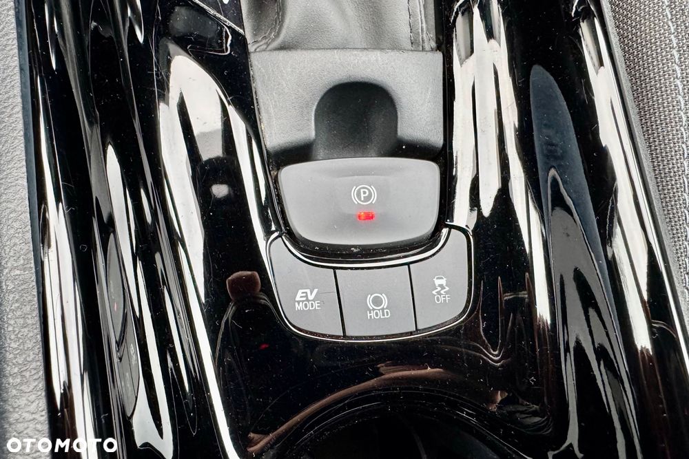 Toyota C-HR 2.0 Business-Edition - 35