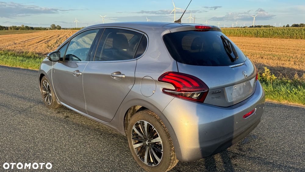 Peugeot 208 1.5 BlueHDi Allure Pack S&S - 7