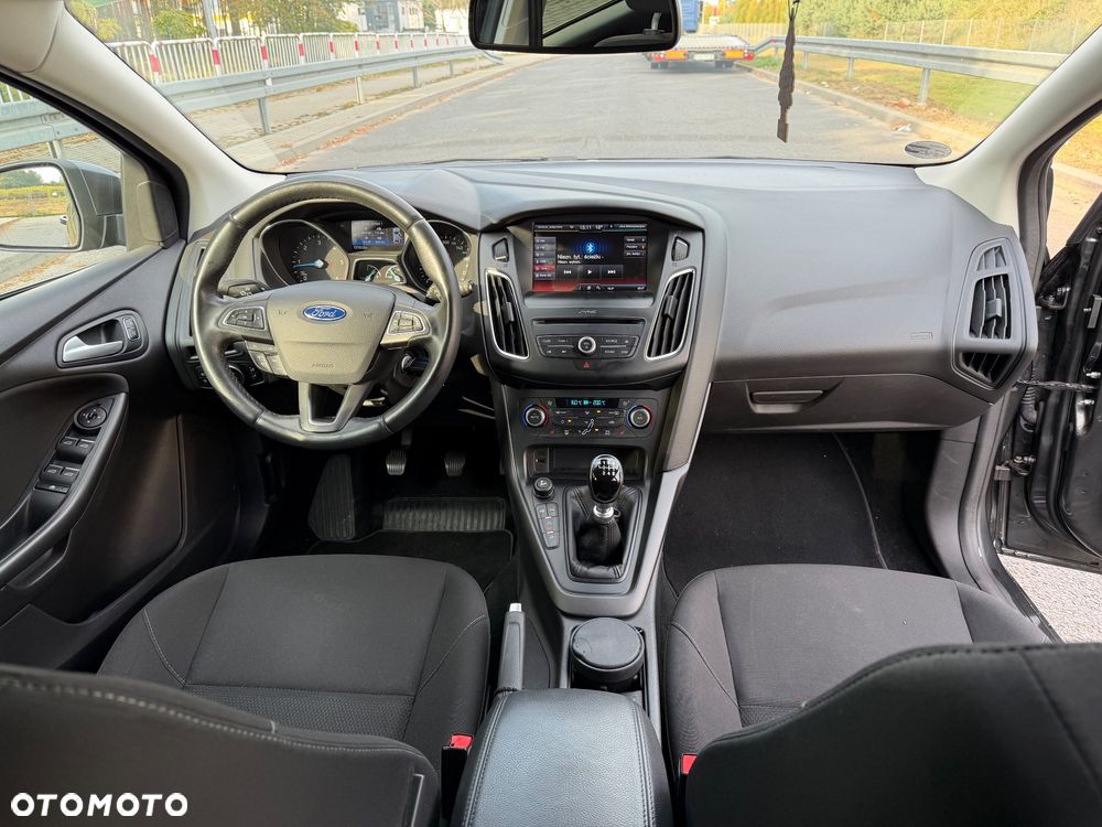 Ford Focus - 15