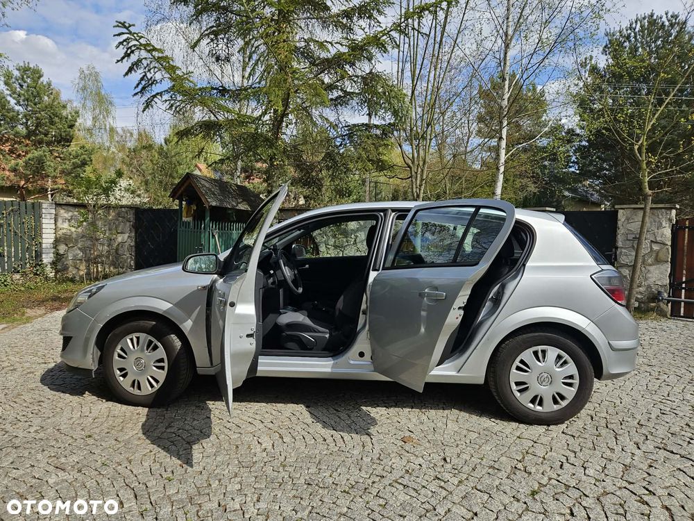 Opel Astra 1.3 CDTI - 13