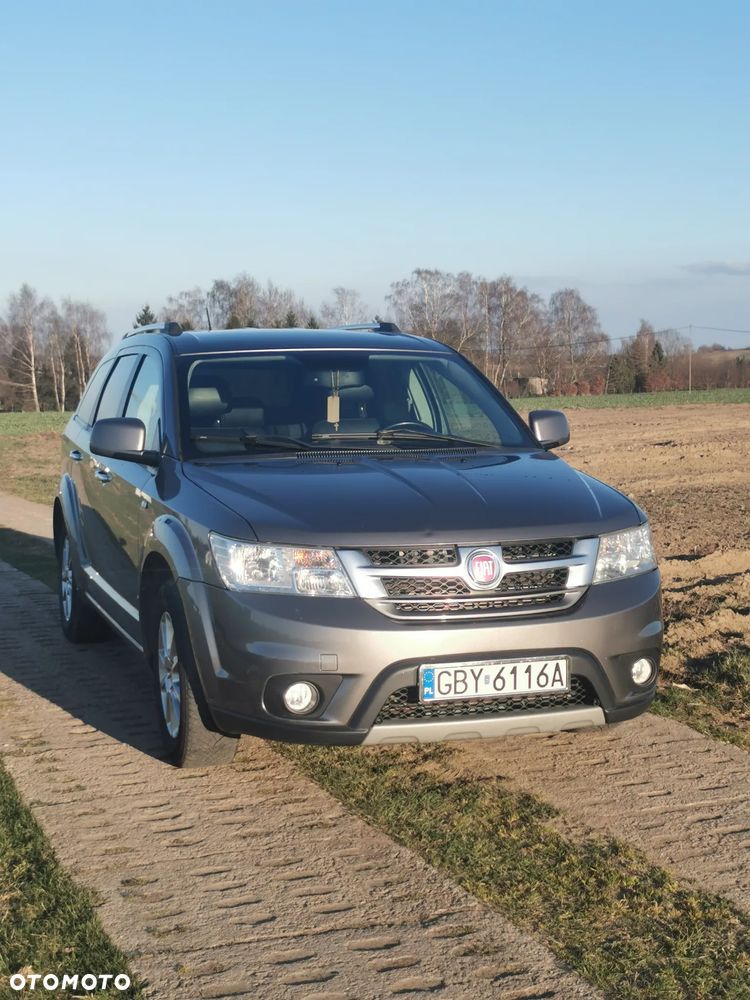Fiat Freemont 2.0 Multijet 16V DPF Automatik Allrad Lounge - 4