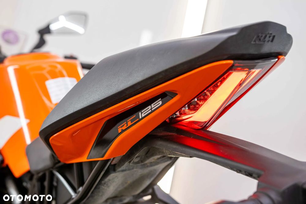 KTM RC 125 - 25