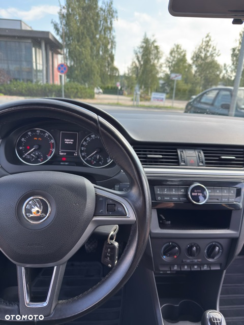 Skoda RAPID - 11