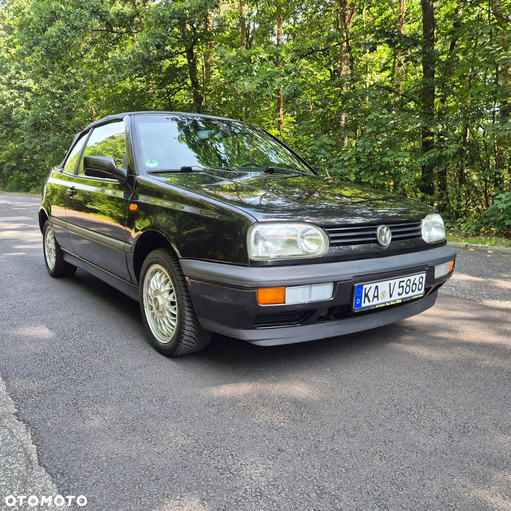 Volkswagen Golf 1.8 GL - 7