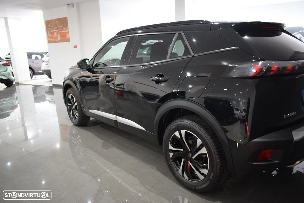 Peugeot 2008 1.2 PureTech Allure - 4
