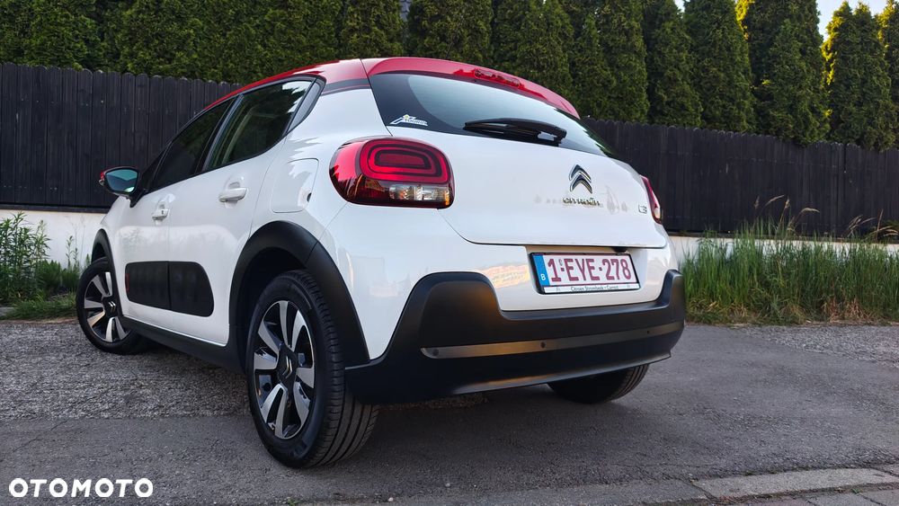 Citroën C3 Pure Tech 110 S&S EAT6 SHINE - 24