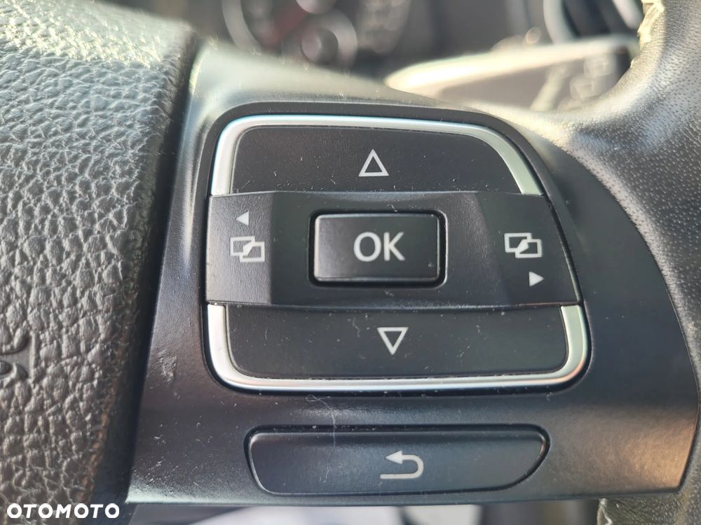 Volkswagen Golf Plus 1.6 TDI DPF Style - 31