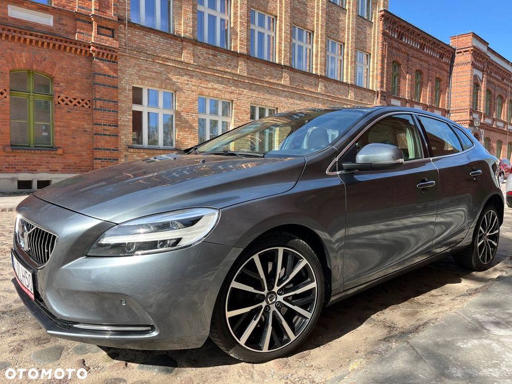 Volvo V40 D3 Drive-E Inscription - 1