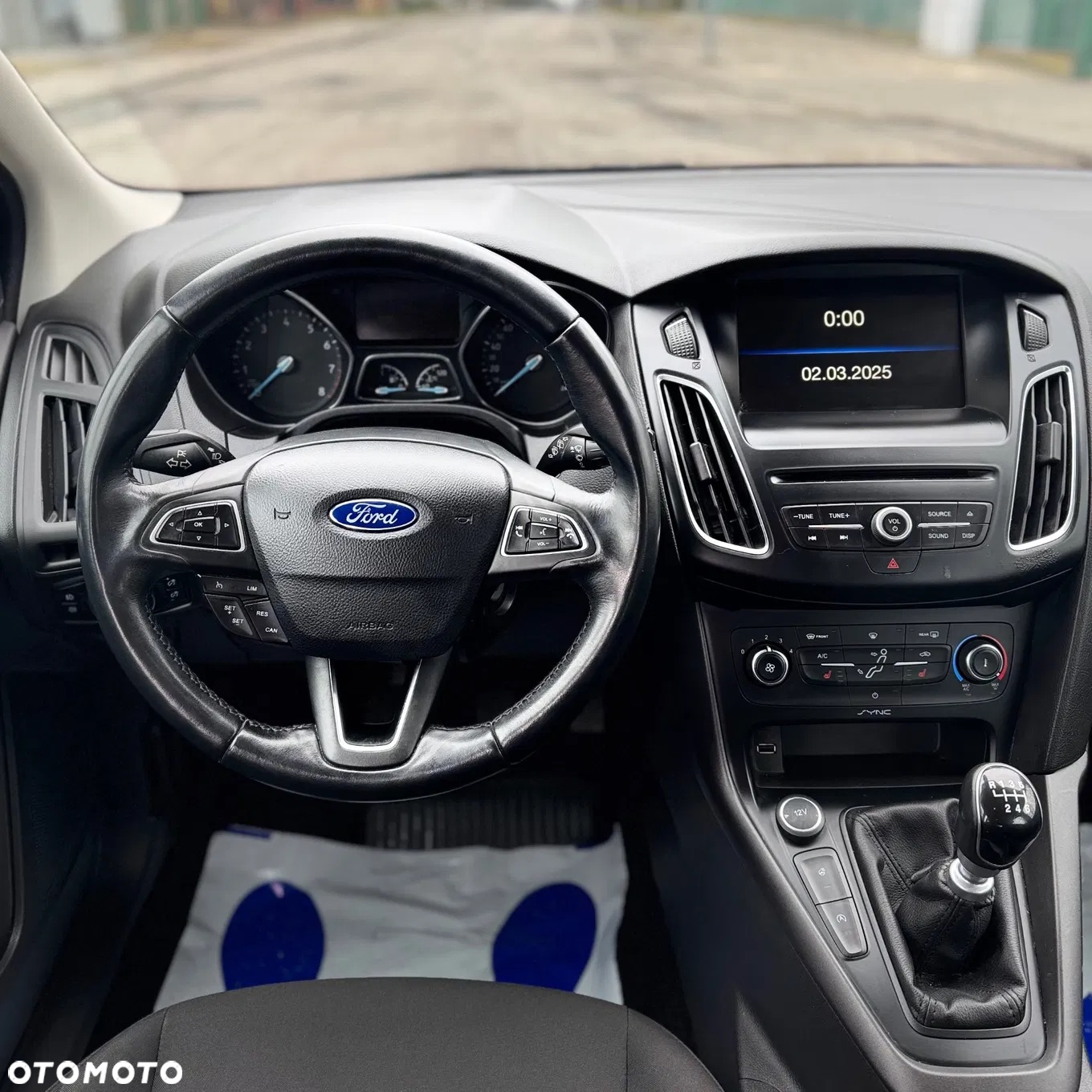 Ford Focus - 21