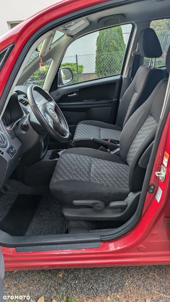 Suzuki SX4 1.6 GS/Premium - 3