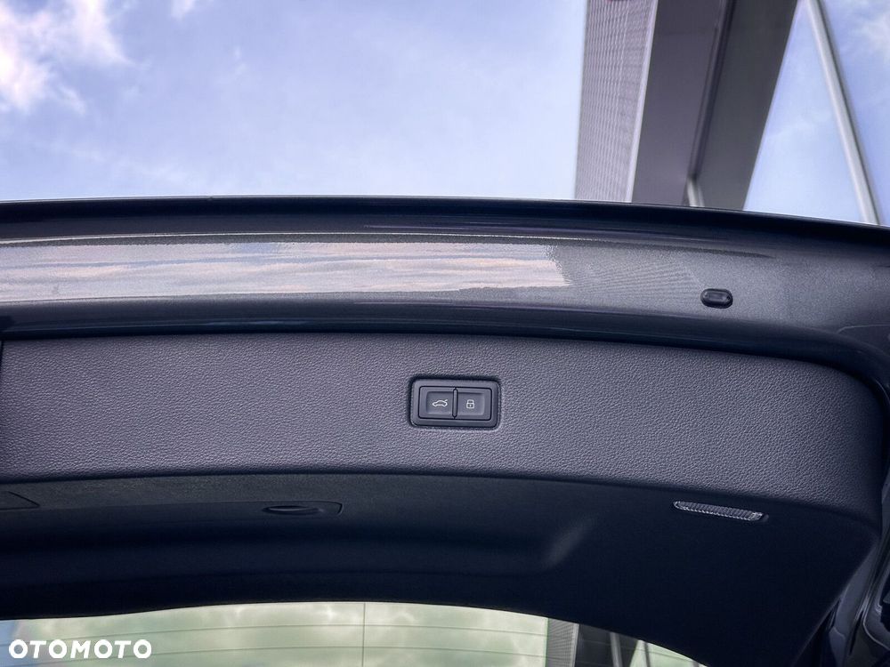 Audi Q7 - 12