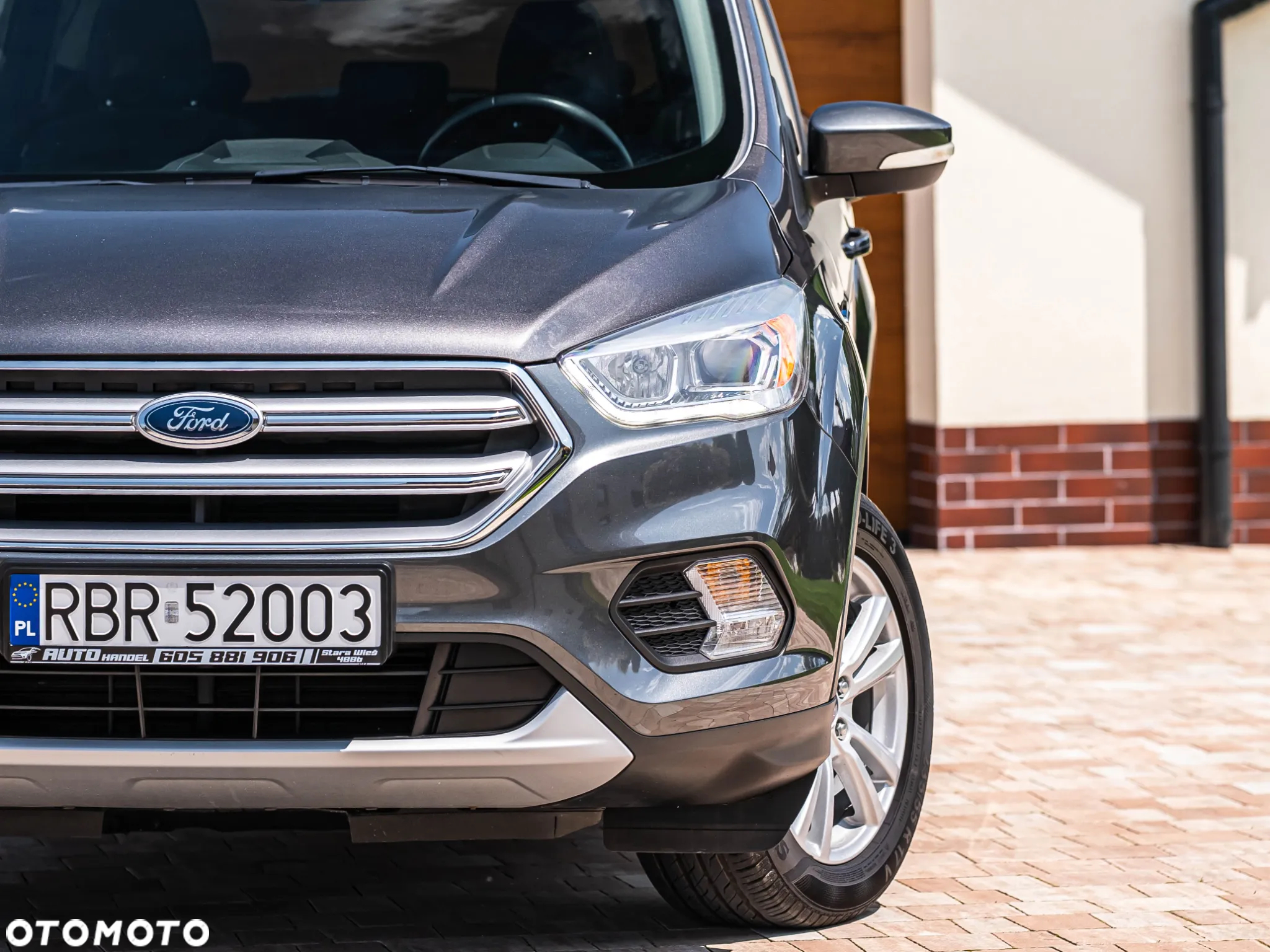 Ford Kuga 1.5 EcoBoost 2x4 SYNC - 12