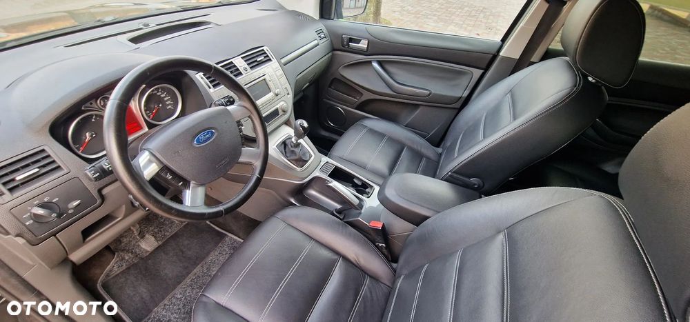 Ford Kuga 2.0 TDCi 4x4 Titanium - 7