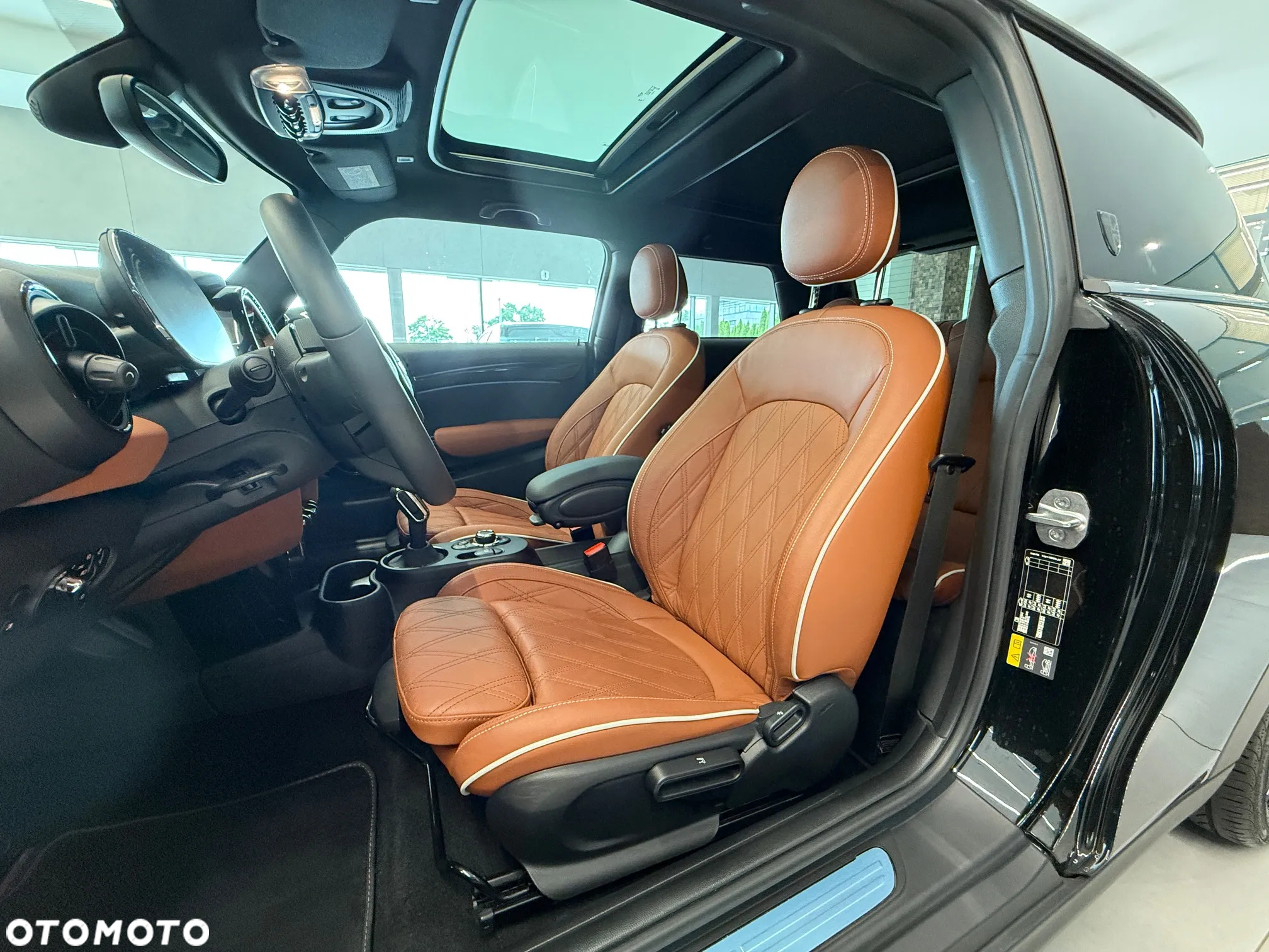 MINI Cooper SE - 15