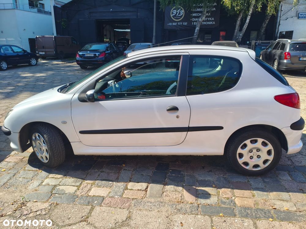 Peugeot 206 - 3