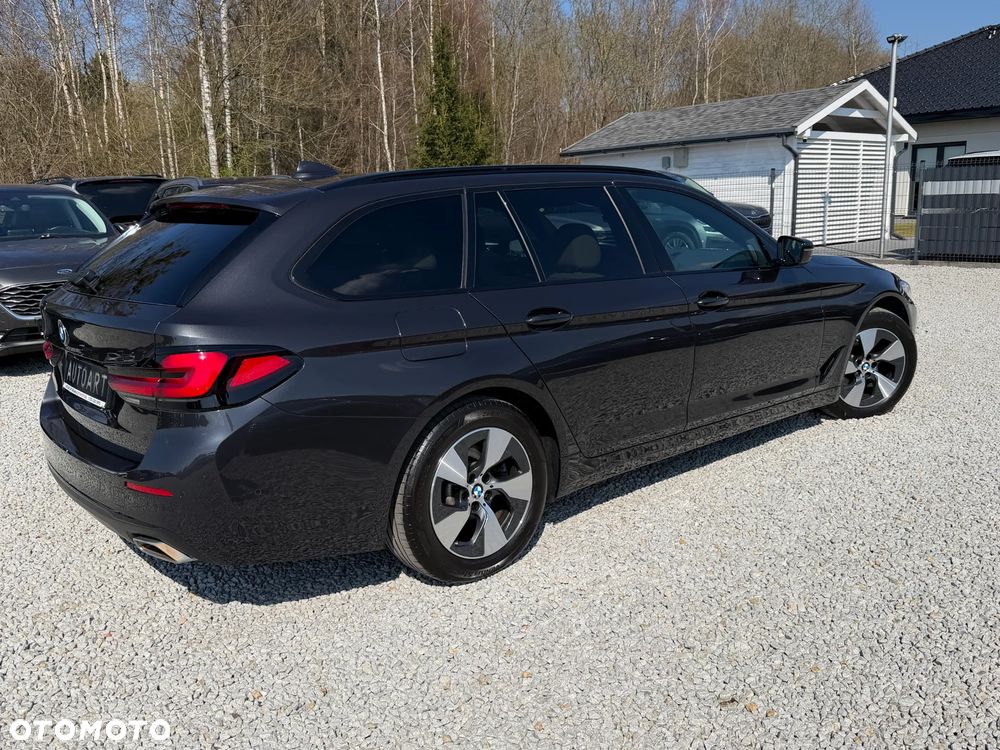 BMW Seria 5 520d Luxury Line - 19
