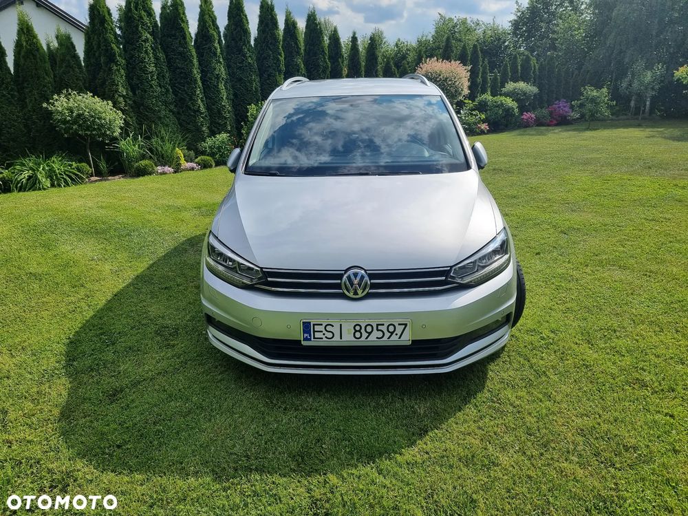 Volkswagen Touran 2.0 TDI SCR Highline - 12