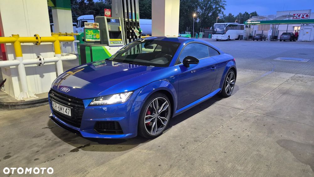 Audi TT S Coupé - 8