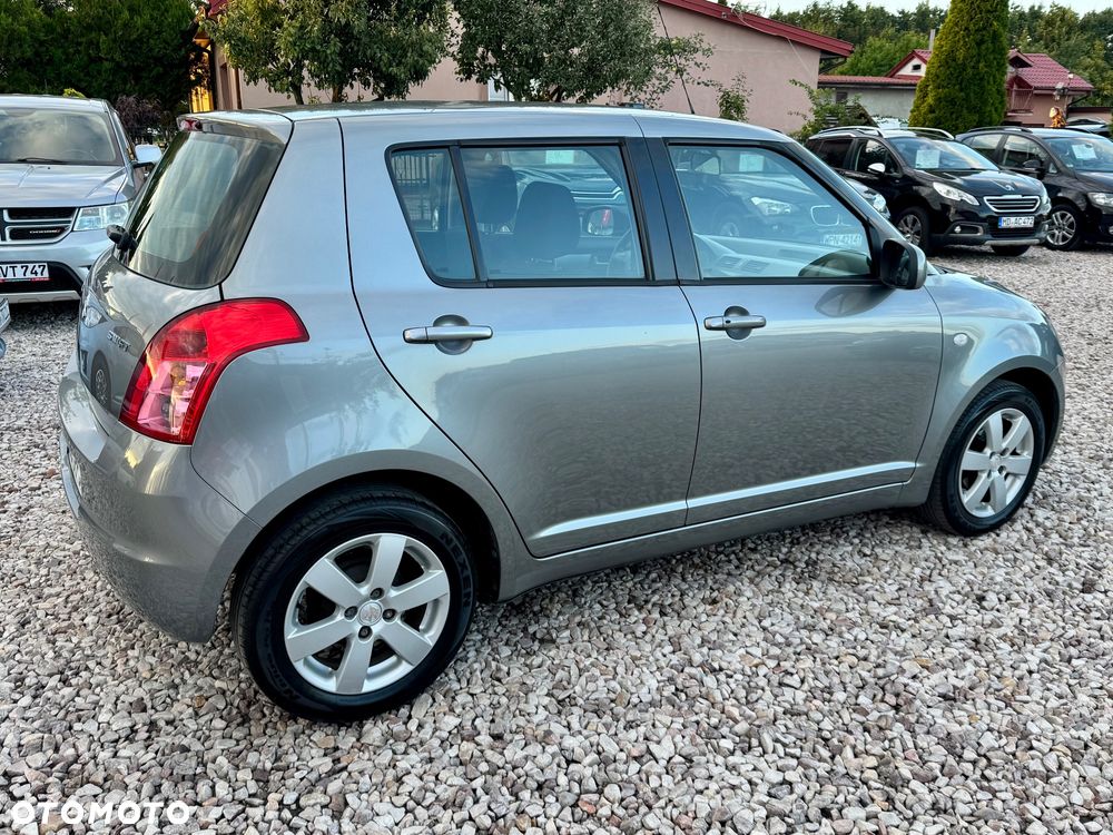 Suzuki Swift - 34