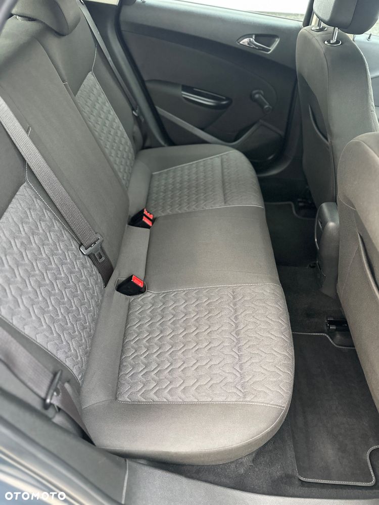 Opel Astra 1.4 Turbo - 8