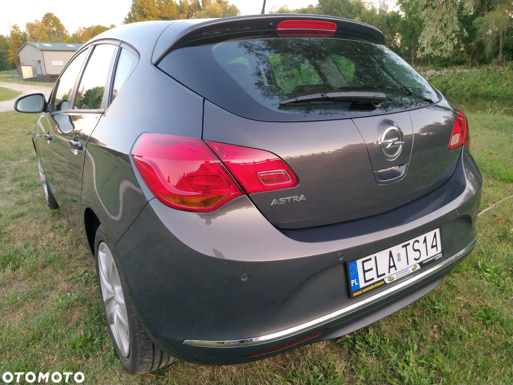 Opel Astra 1.4 Turbo Edition - 8