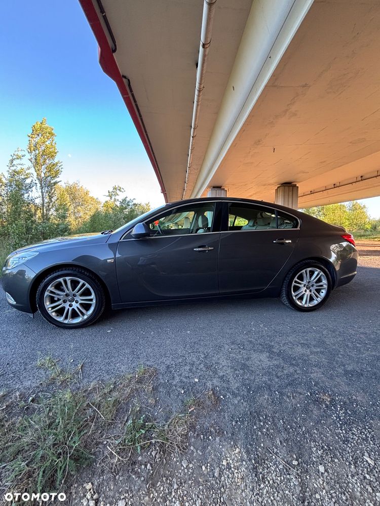 Opel Insignia 1.6 T Cosmo - 4