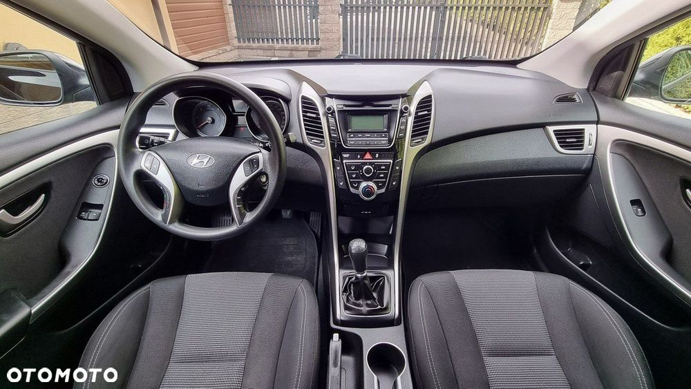 Hyundai i30 - 12