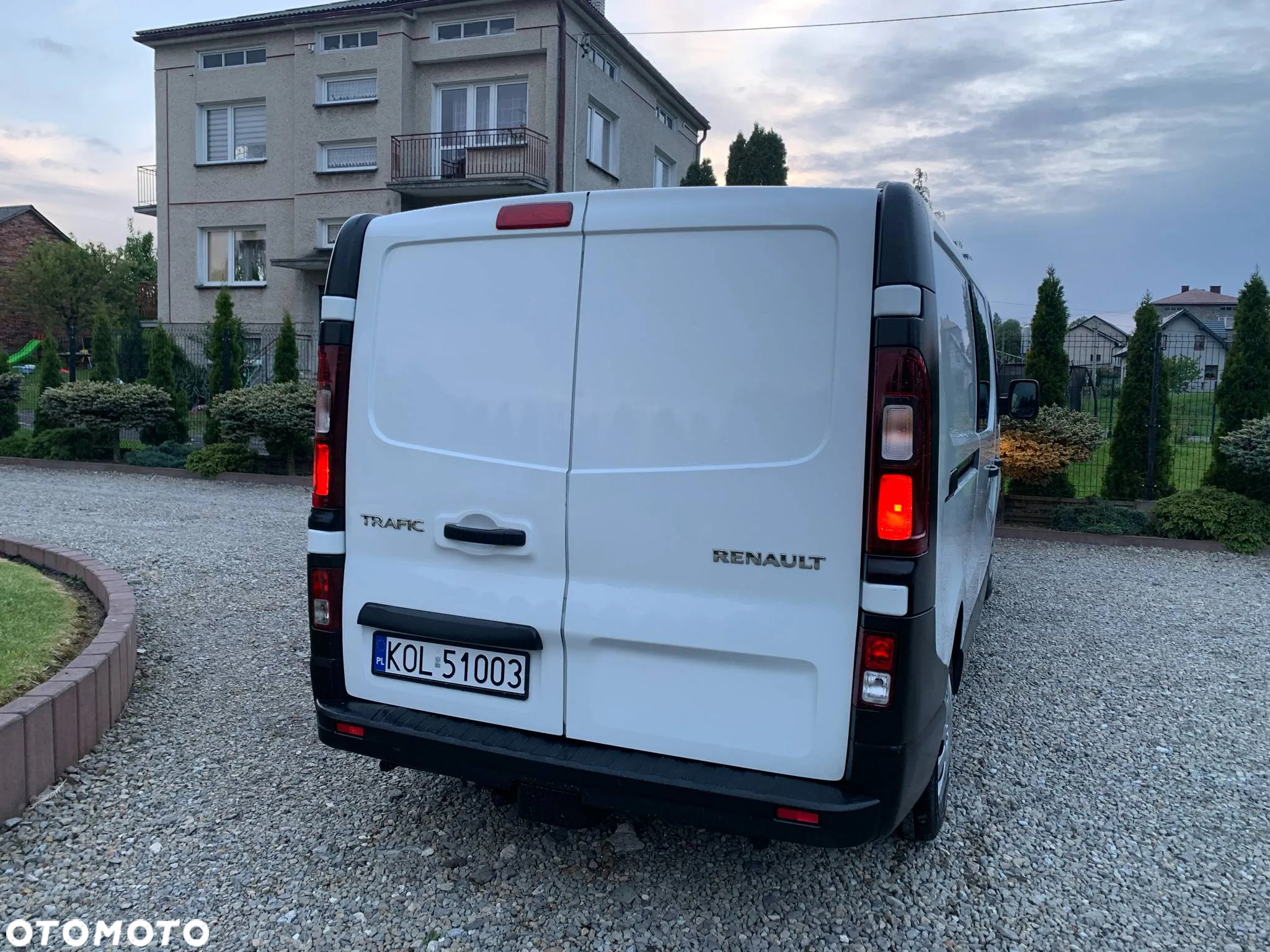Renault Trafic Bluetooth Relingi Bardzo Zadbany Long - 8